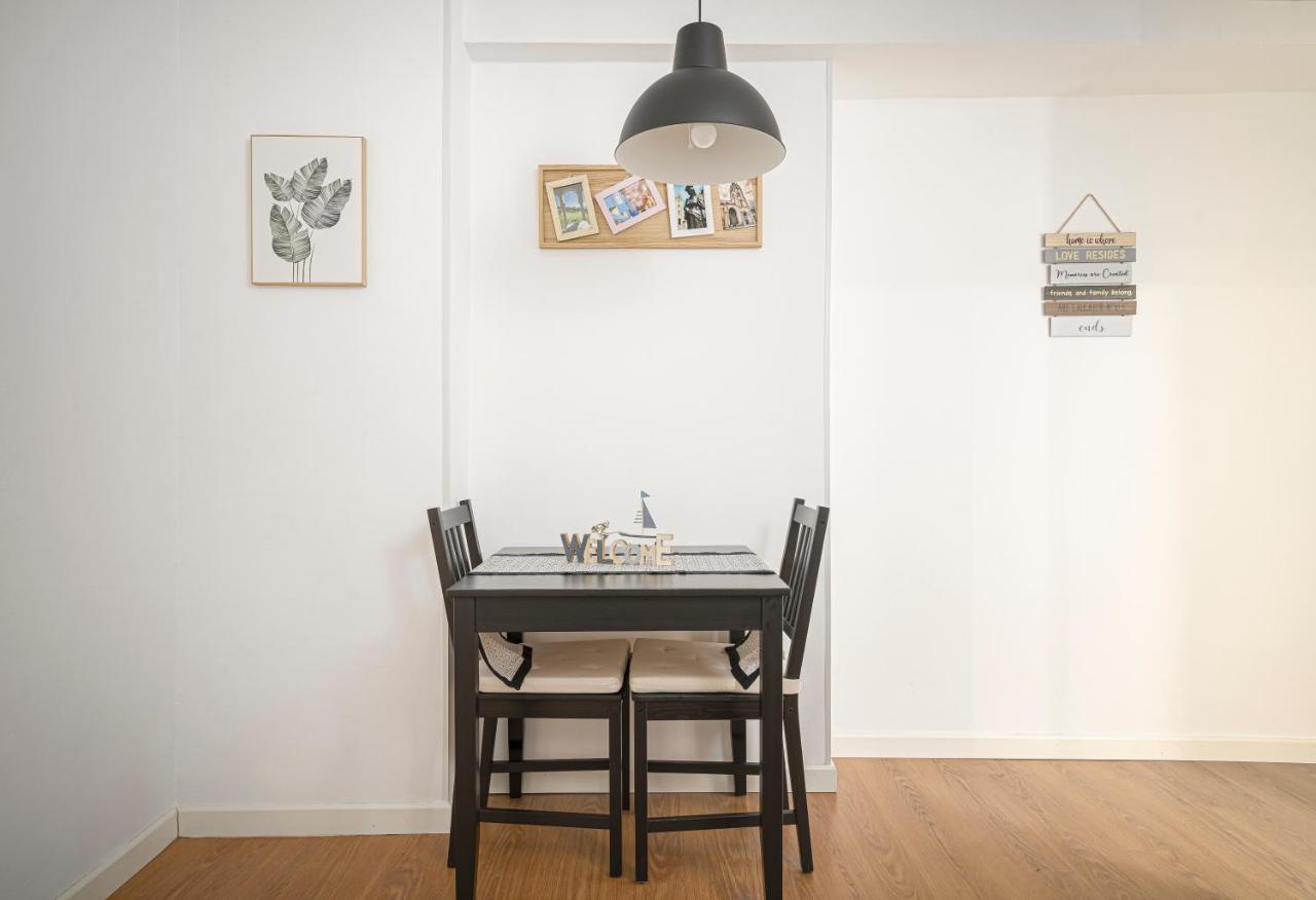 Apartamento Bs Oviedo Centro エクステリア 写真