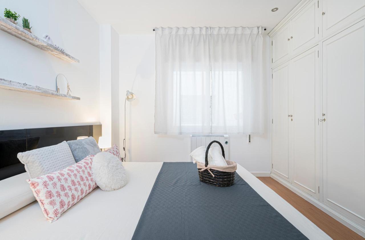 Apartamento Bs Oviedo Centro エクステリア 写真