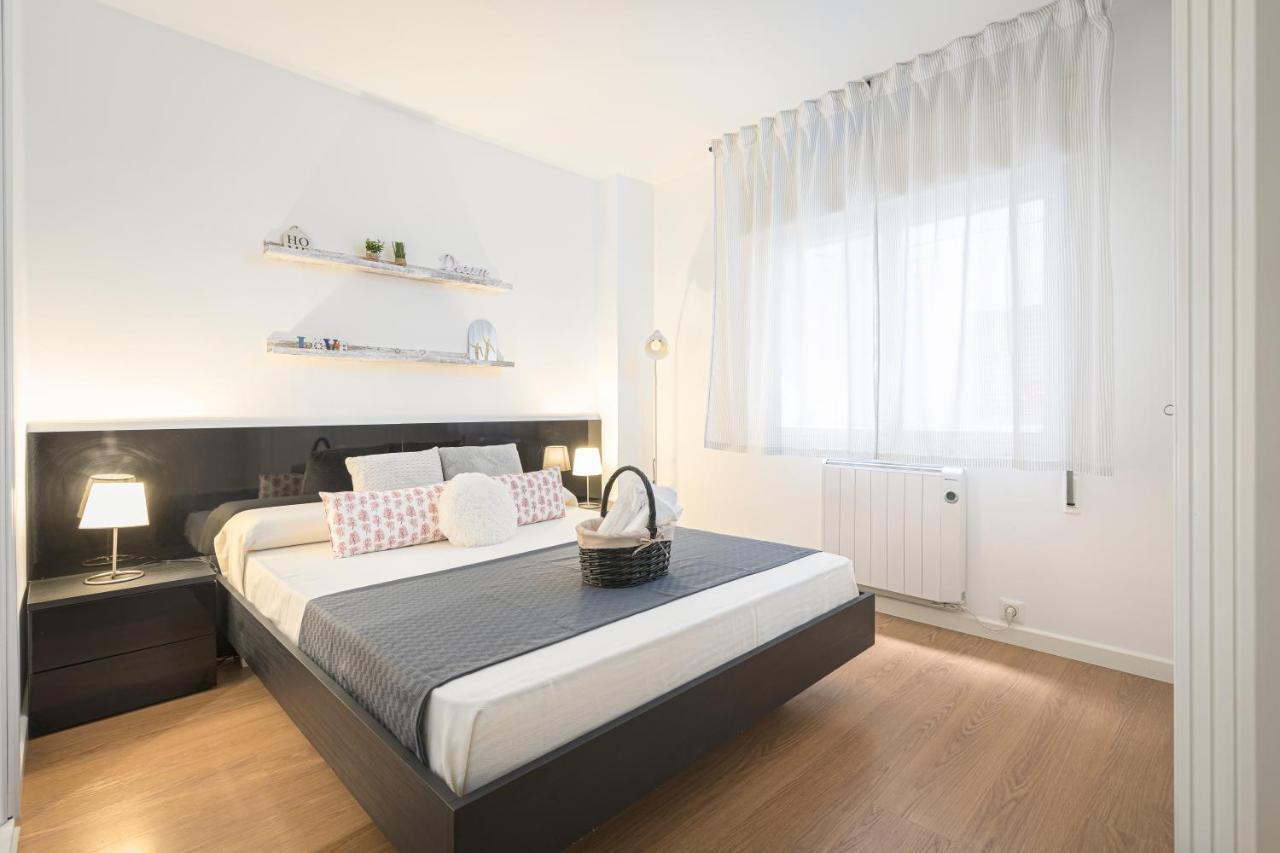 Apartamento Bs Oviedo Centro エクステリア 写真